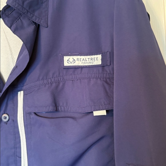 Realtree Fishing Gray Performance Tee - Picture 5 of 7